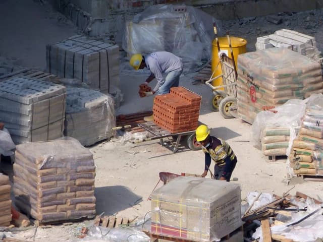 Cement od podstaw: Nieznane składniki i sekretny proces produkcji Cement od podstaw: Nieznane składniki i sekretny proces produkcji